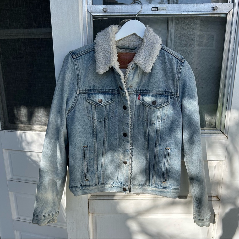 Levi’s Sherpa Trucker Jacket